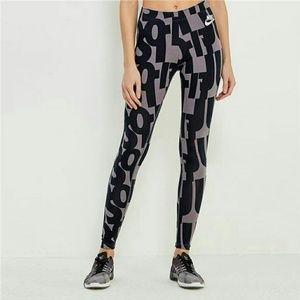 Nike leggings